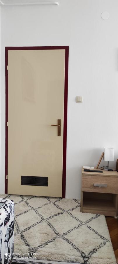 Tp Apartman 1 Križevci Eksteriør billede