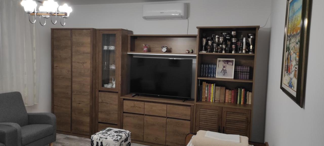 Tp Apartman 1 Križevci Eksteriør billede