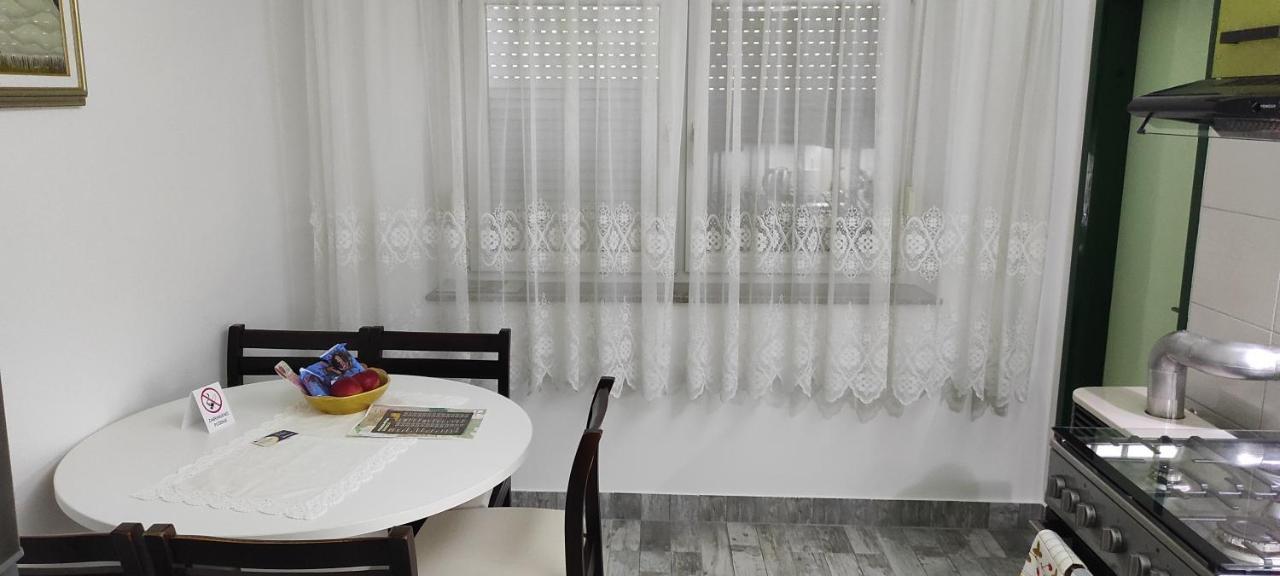 Tp Apartman 1 Križevci Eksteriør billede