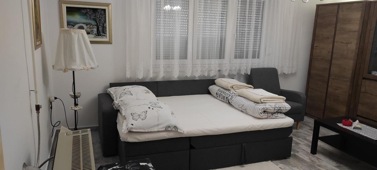Tp Apartman 1 Križevci Eksteriør billede